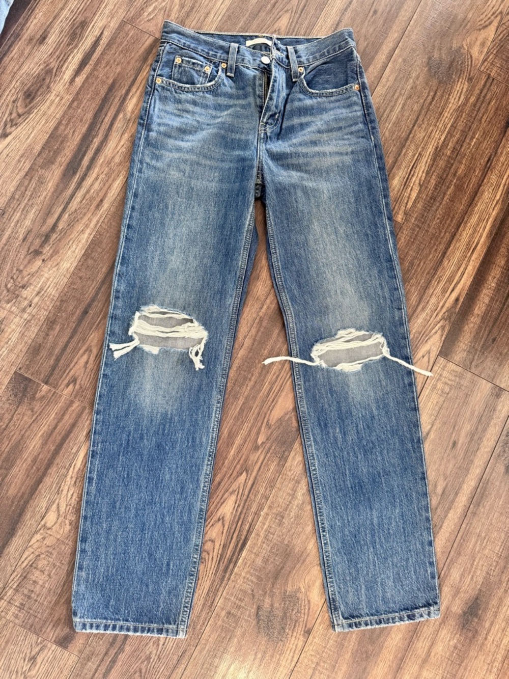 Levi’s Low Pro Straight Dark Wash